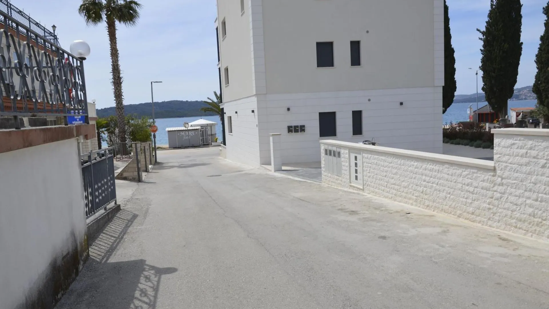 Apartment Grosse Wohnung Mit Meerblick, Wenige Schritte Vom Strand Entfernt Trogir Kroatien