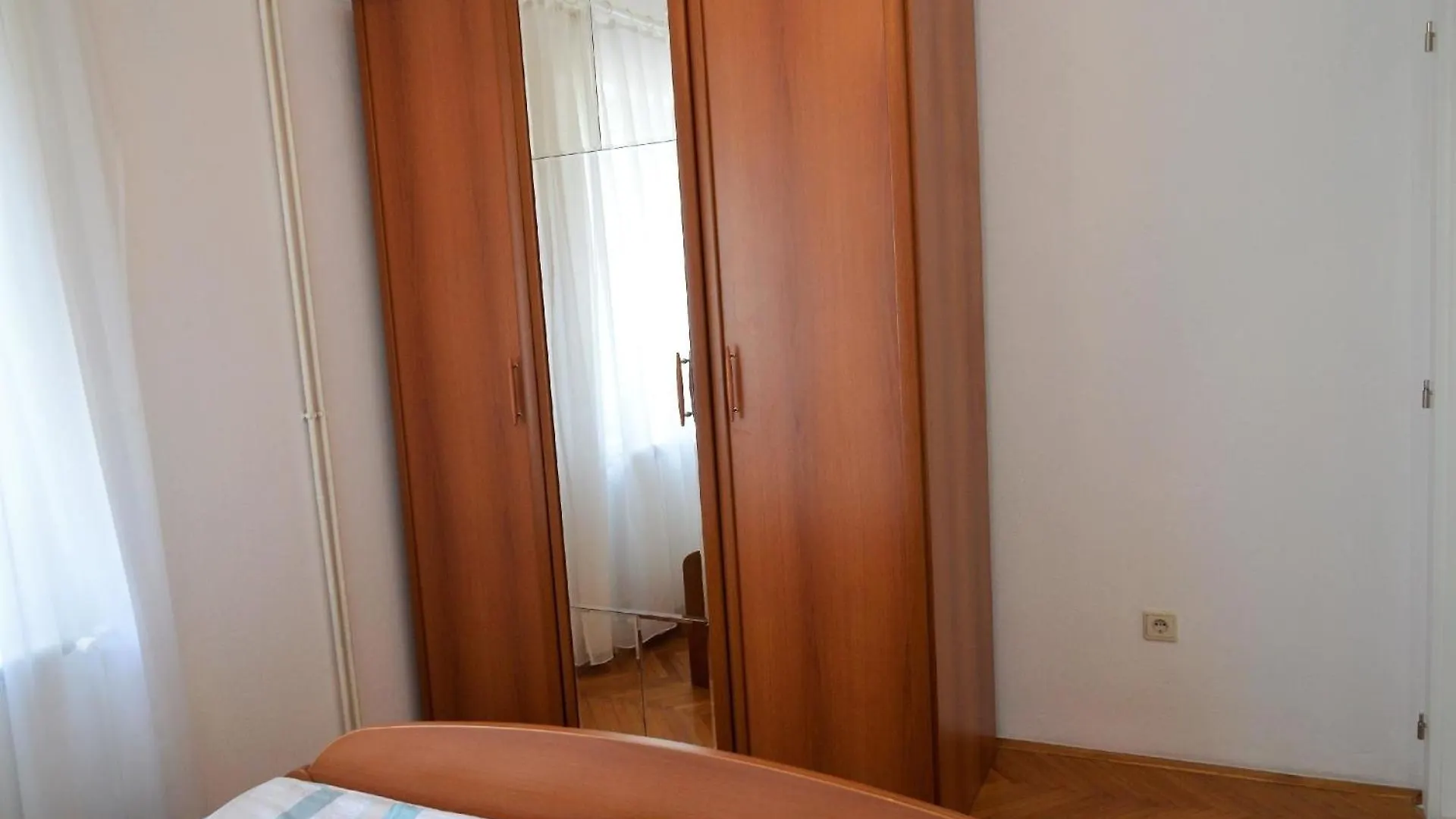 Apartment Grosse Wohnung Mit Meerblick, Wenige Schritte Vom Strand Entfernt Trogir Croatia